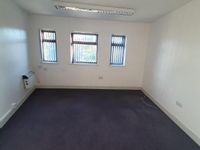 Property Image for 317b Old Wakefield Road, Moldgreen, Huddersfield
