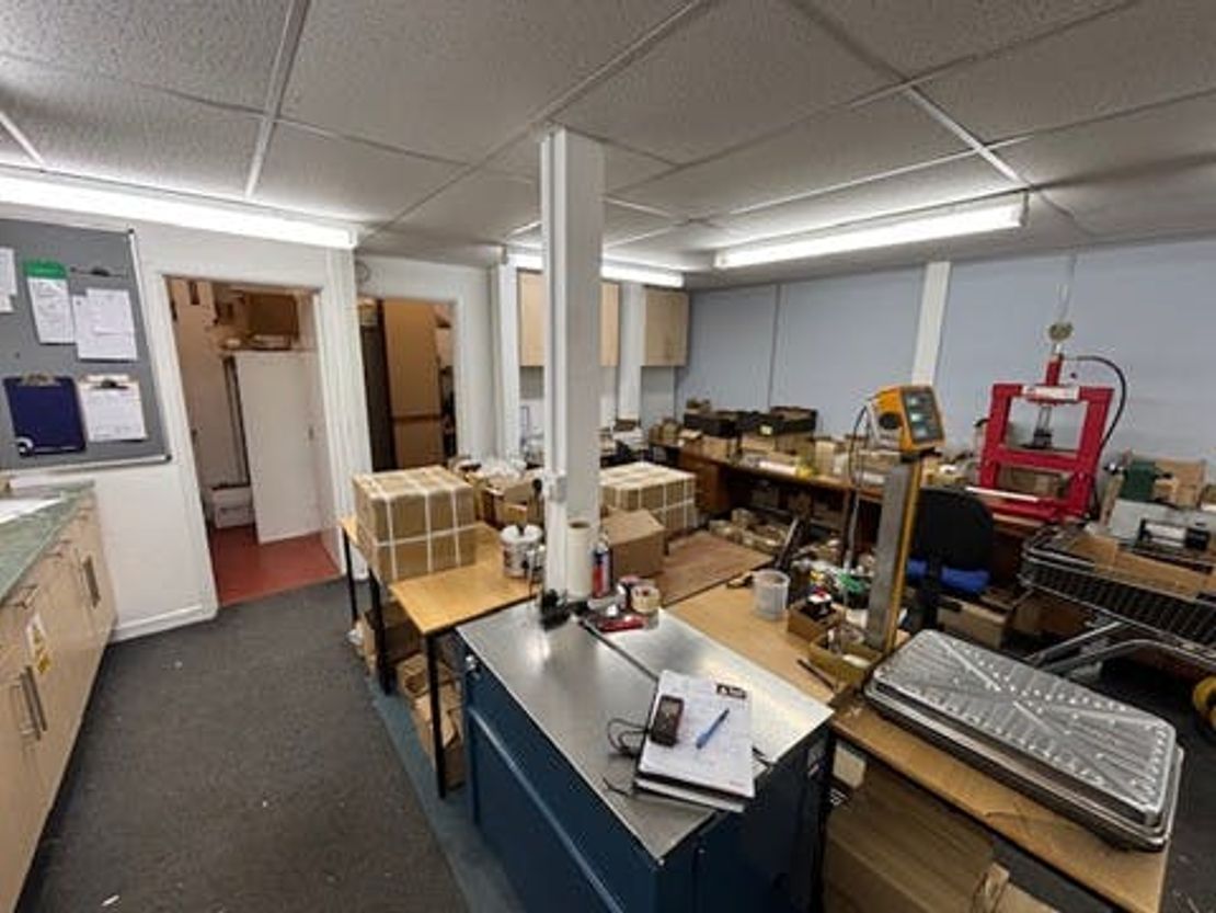 Unit 3 Speedwell Close, Chandler's Ford, Eastleigh, SO53 4BT