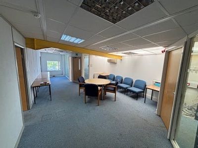 Property Image for Unit 3 Speedwell Close, Chandler's Ford, Eastleigh, SO53 4BT