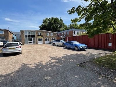 Property Image for Unit 3 Speedwell Close, Chandler's Ford, Eastleigh, SO53 4BT