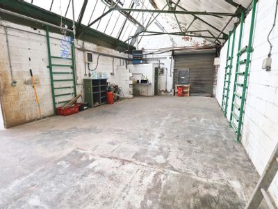 Property Image for Units 9 10 & 11, Aston Industrial Estate, Aston Road, Nuneaton, Warwickshire, CV11 5EL