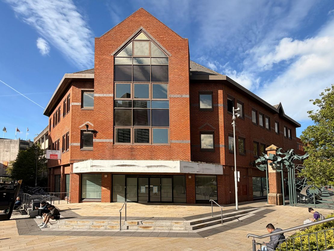 Ground Floor, Town Gate House, Jubilee Square, Woking, GU21 6AE
