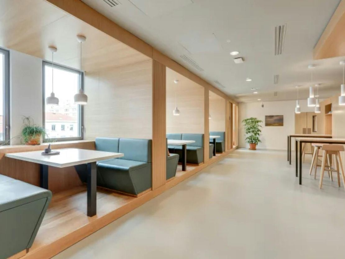 East Midlands Airport, Regus House, Herald Way, Derby, DE74 2TZ