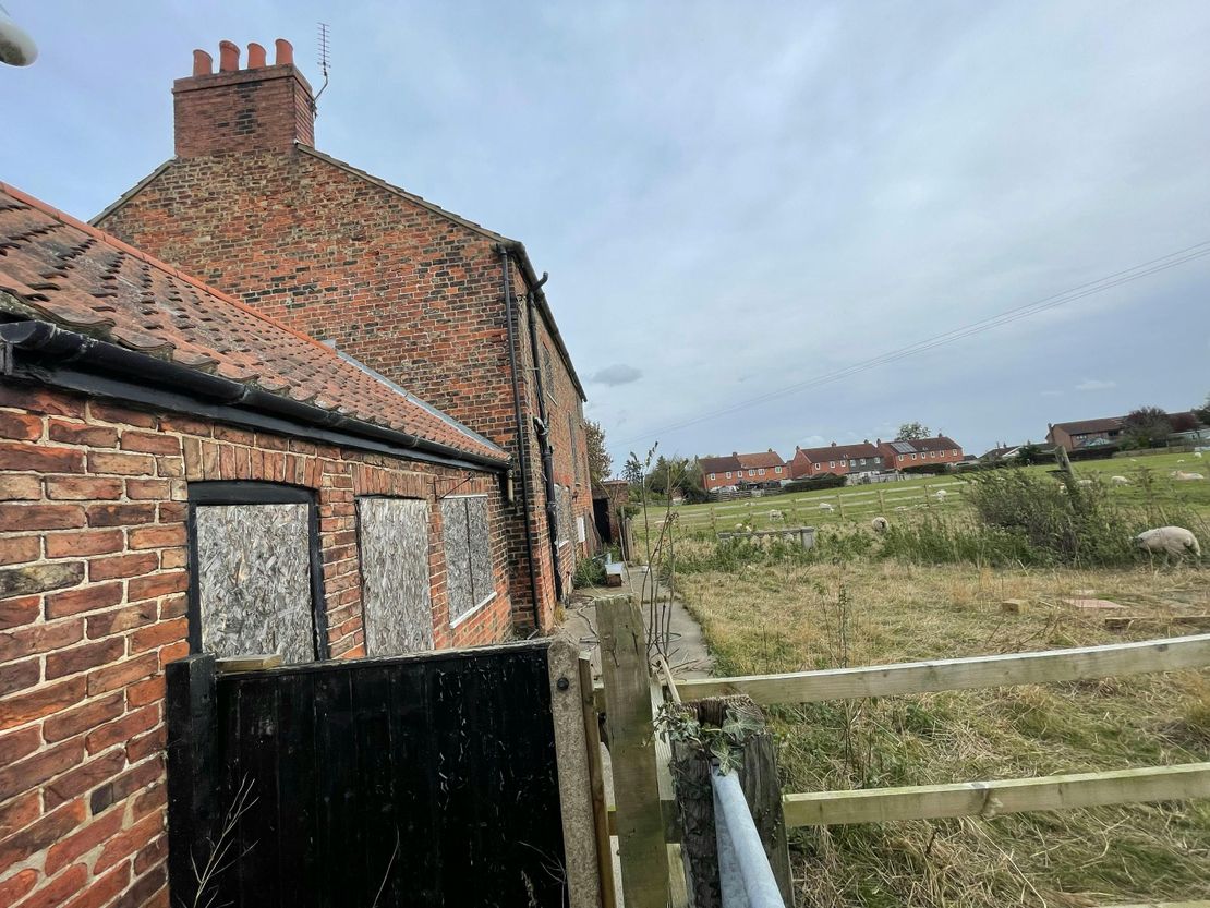 Land and Buildings, Woodbine Grange, Ryther, Tadcaster, LS24 9ED