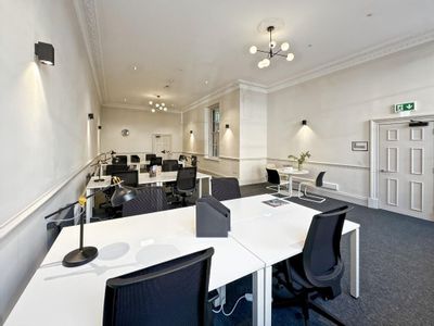 Property Image for 6 Waterloo Place, Edinburgh, EH1 3EG