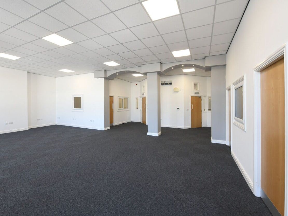 Chambers Business Centre, Chapel Road, Oldham, OL8 4QQ