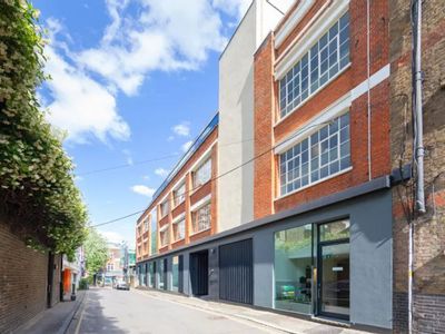 Property Image for 20 Garrett Street, London, EC1Y 0TW