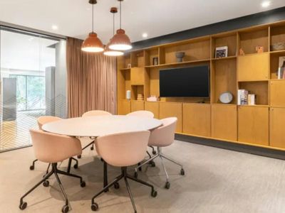 Property Image for Red Hill House, 41 Hope Street, Caer, CH4 8BU