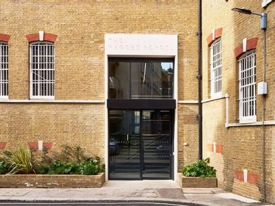 Property Image for 18 Vine Hill, London, EC1R 5DZ