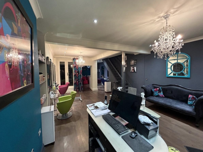 Property Image for 83 Newton Rd, Mumbles, Swansea SA3 4BN