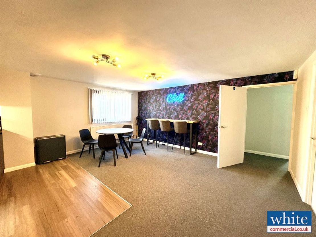 Unit 10 Stirling Business Park, Top Angel, Buckingham, MK18 1TH