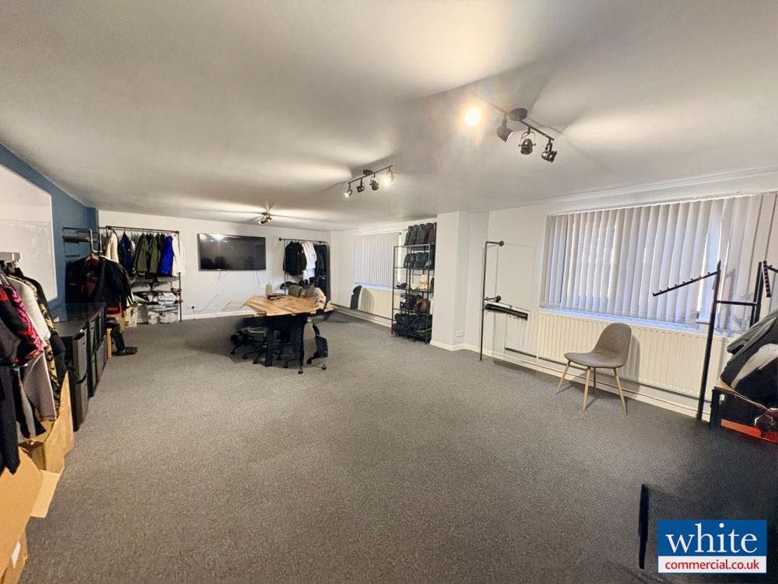 Unit 10 Stirling Business Park, Top Angel, Buckingham, MK18 1TH