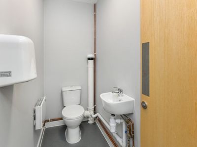 Property Image for Unit 10, Headstocks Industrial Park, Merchant Way, Off Main Road, Watnall, Nottingham, Nottinghamshire, NG16 1HA