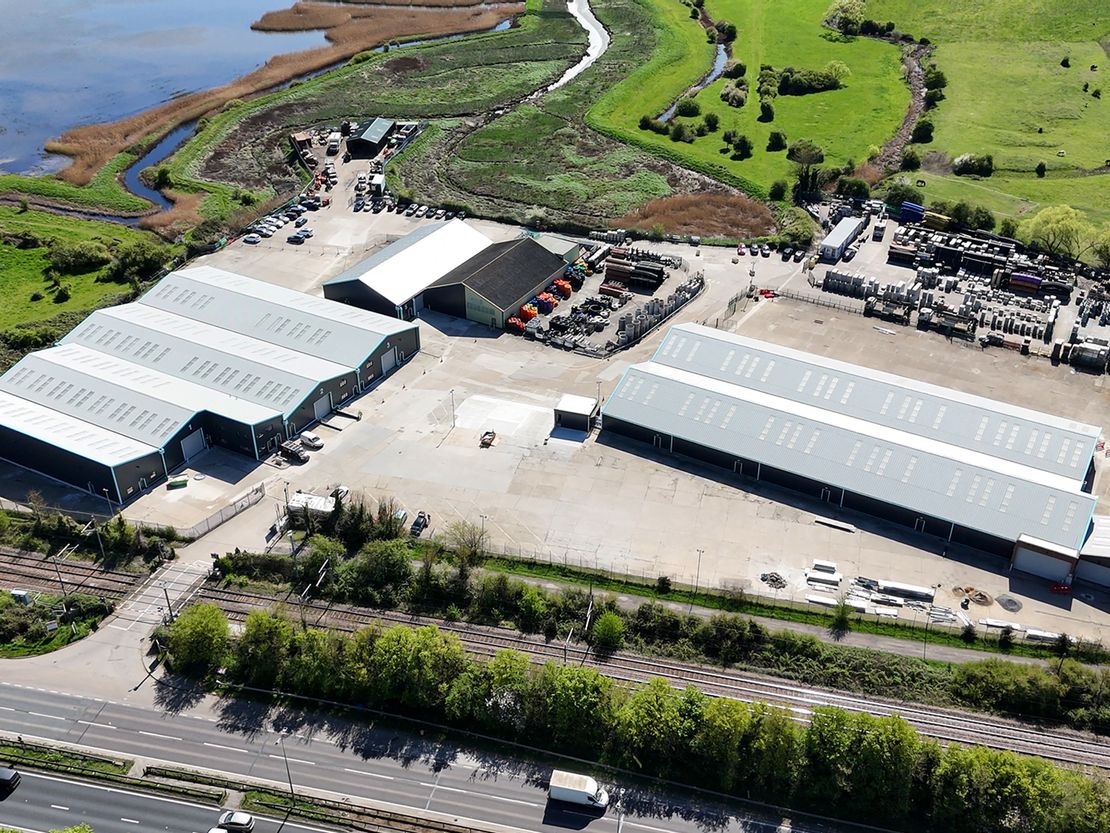 Unit 8, Kierbeck Business Park, Wharf Lane, Vange, Basildon, Essex, SS16 4SW