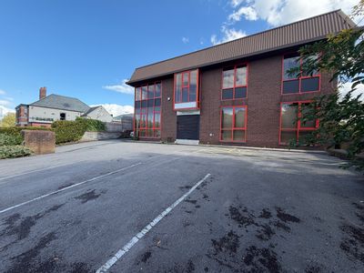 Property Image for 76 Leeds Road, Wakefield, WF1 2QF
