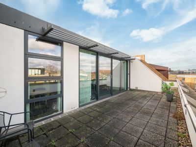 Property Image for 6 Greenland Place, London, NW1 0AP