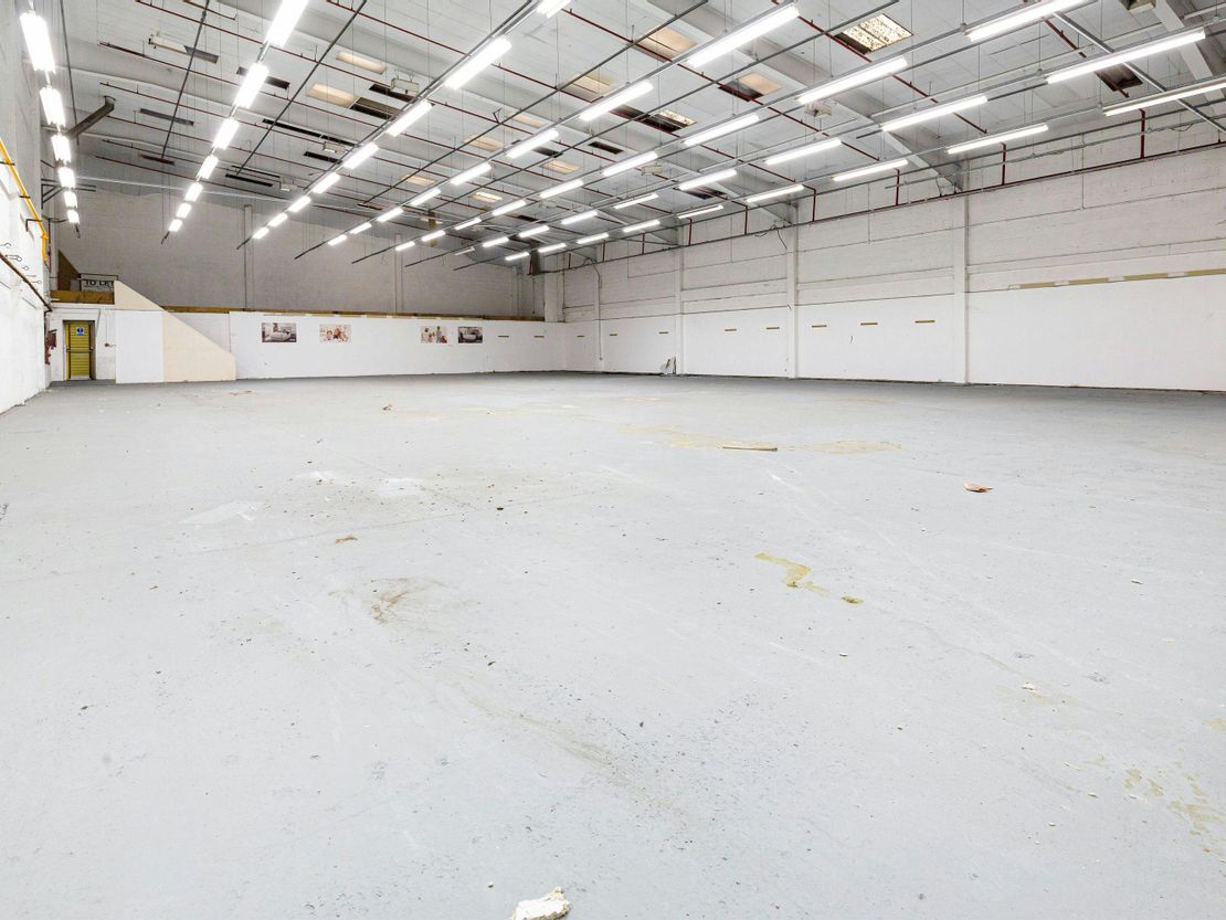 Unit 3 Meridian Trading Estate, Bugsby Way, Charlton, SE7 7SJ