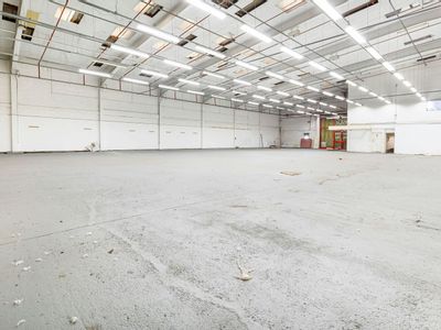 Property Image for Unit 3 Meridian Trading Estate, Bugsby Way, Charlton, SE7 7SJ