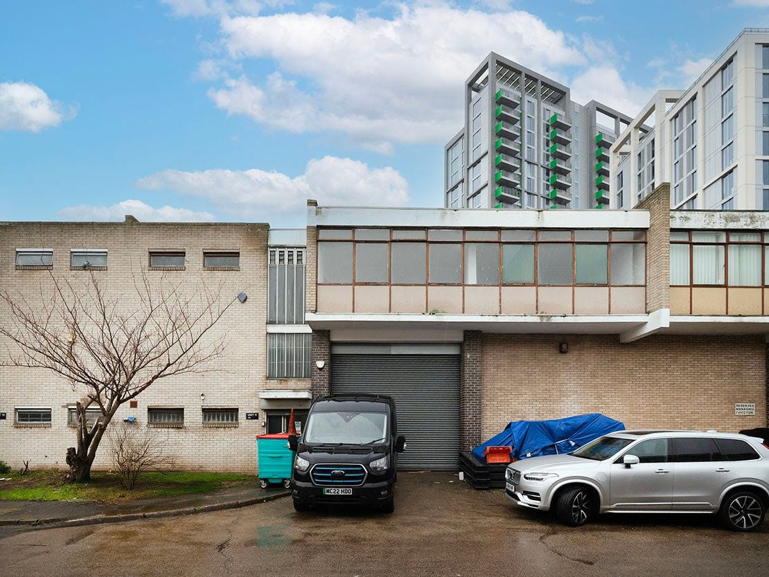 Lyndean Industrial Estate, Felixstowe Road, Abbey Wood, SE2 9SG