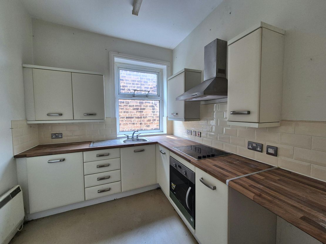 94 Kings Road, Harrogate, HG1 5JX