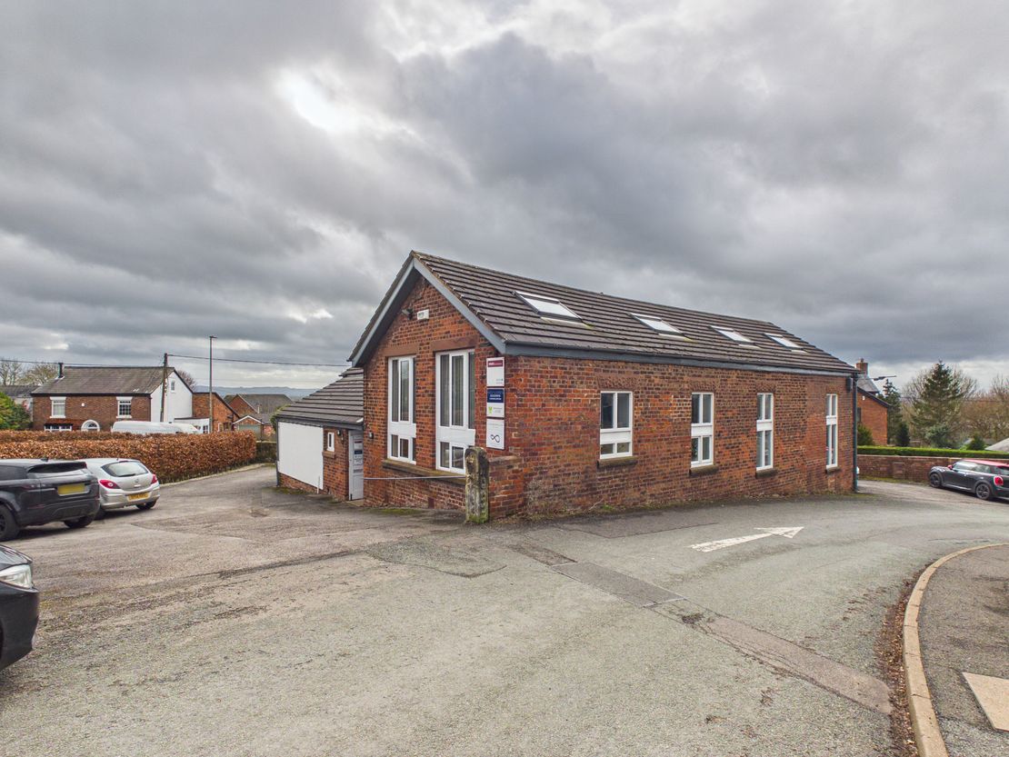 The Old Church Hall, Old Coach Road, KELSALL, Cheshire, CW6 0QJ