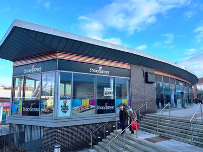 Property Image for Unit B1, The Crescent Shopping Centre, The Crescent Shopping Centre, Station Road, Hinckley, Leicestershire, LE10 1AP