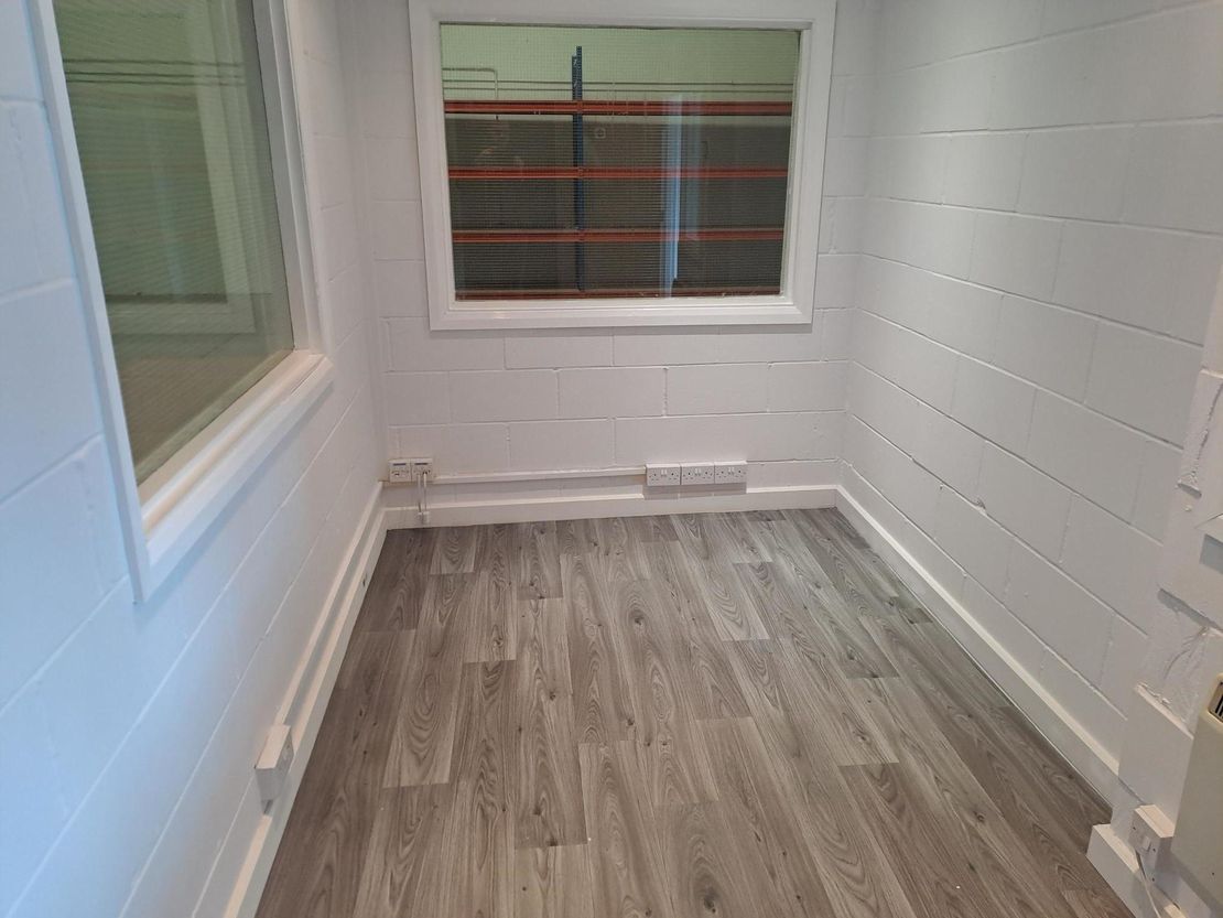 Unit 24, The IO Centre, Hearle Way, Hatfield, Hertfordshire, AL10 9EW
