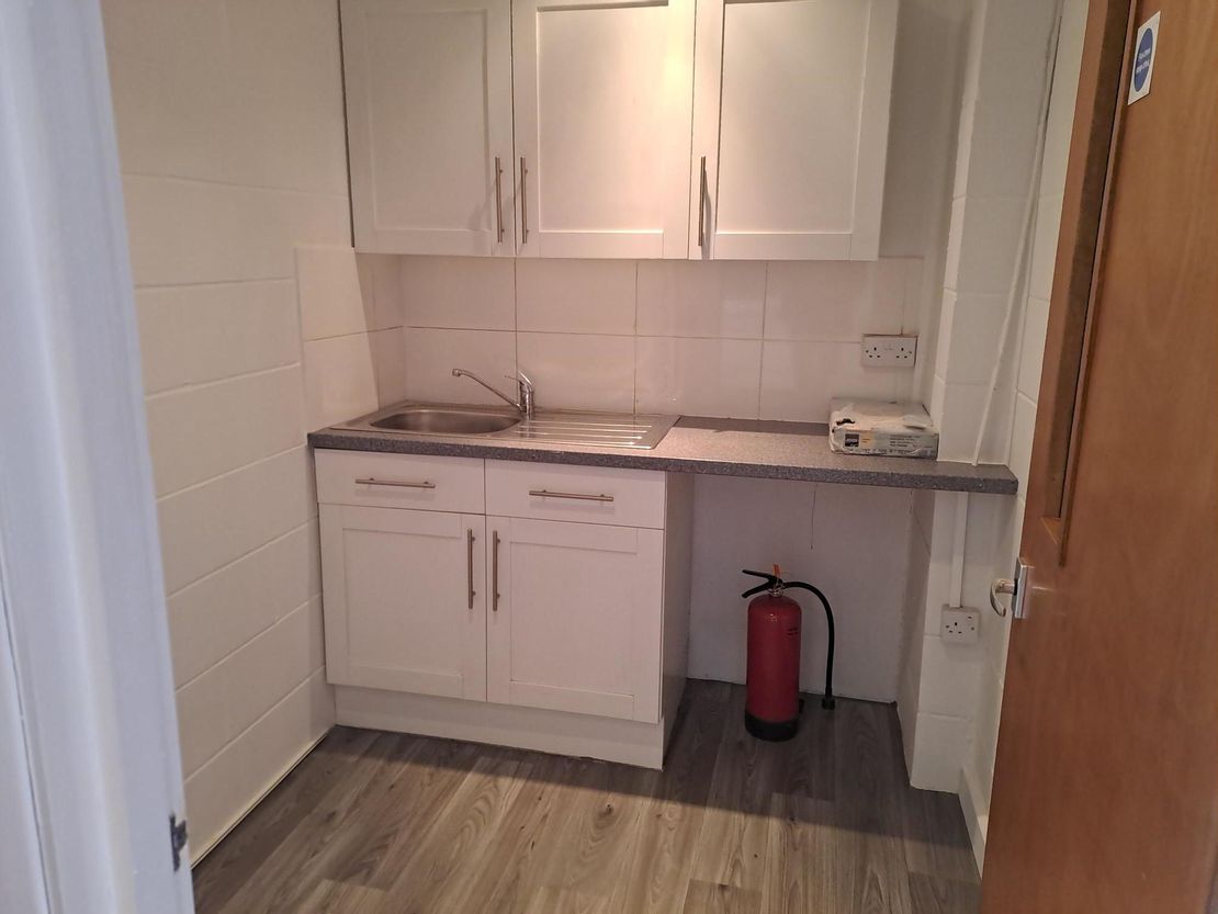 Unit 24, The IO Centre, Hearle Way, Hatfield, Hertfordshire, AL10 9EW