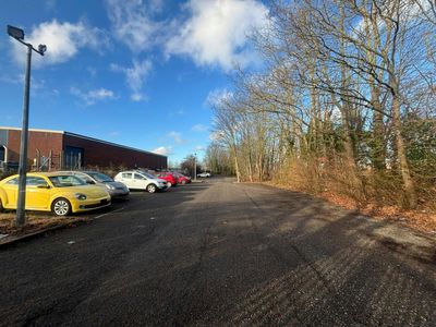 Property Image for Open Storage R/o Wilbury Park, Wilbury Way, Hitchin, SG4 0TP