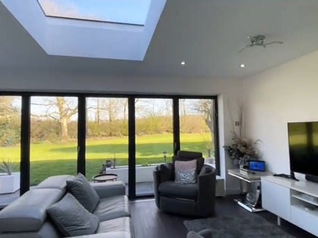 Bargyloo Farm, Warrington Road, Widnes, WA8 3XL
