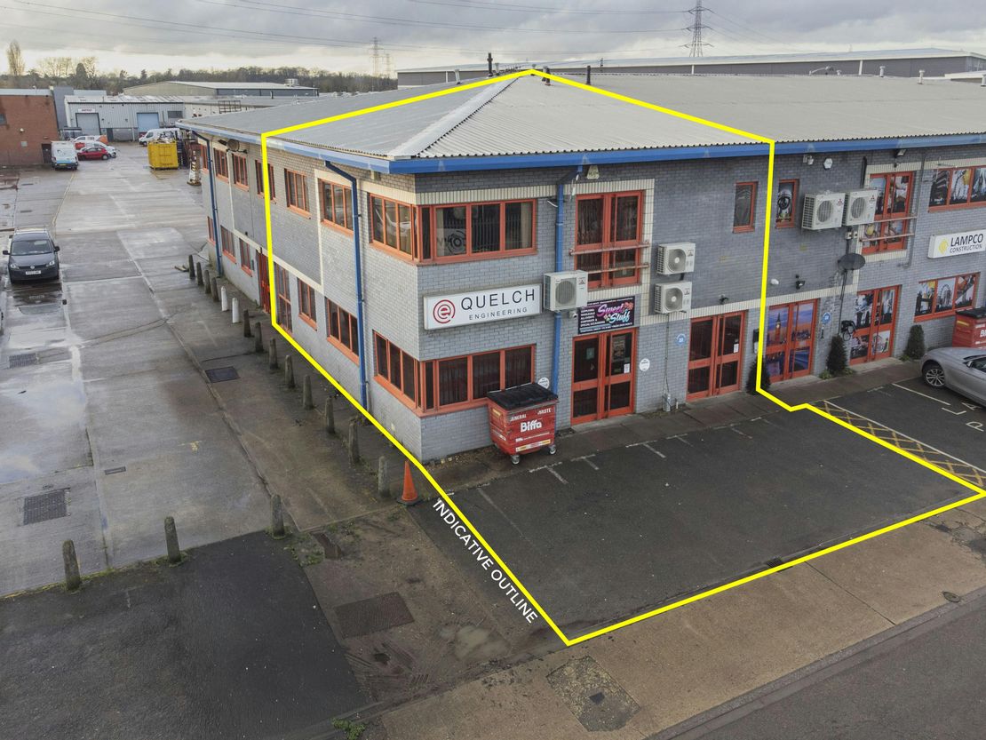 Unit 22 Sarum Complex, Salisbury Road, Uxbridge, UB8 2RZ