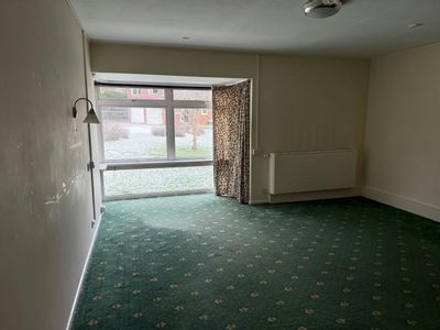 Property Image for 201 Luton Road, Harpenden, AL5 3DD