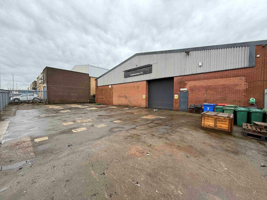 Unit 5, Plantation Road, Newstead Industrial Trading Estate, Trentham, Stoke-on-Trent, ST4 8HX