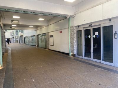 Property Image for 22 Harpur Street, Bedford, Bedfordshire, MK40 1LA