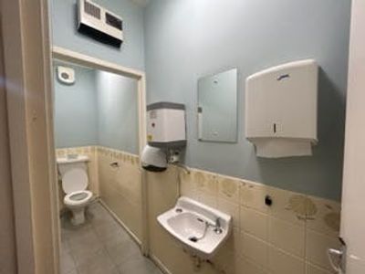 Property Image for 48 Linthorpe Road, Middlesbrough, TS1 1RA