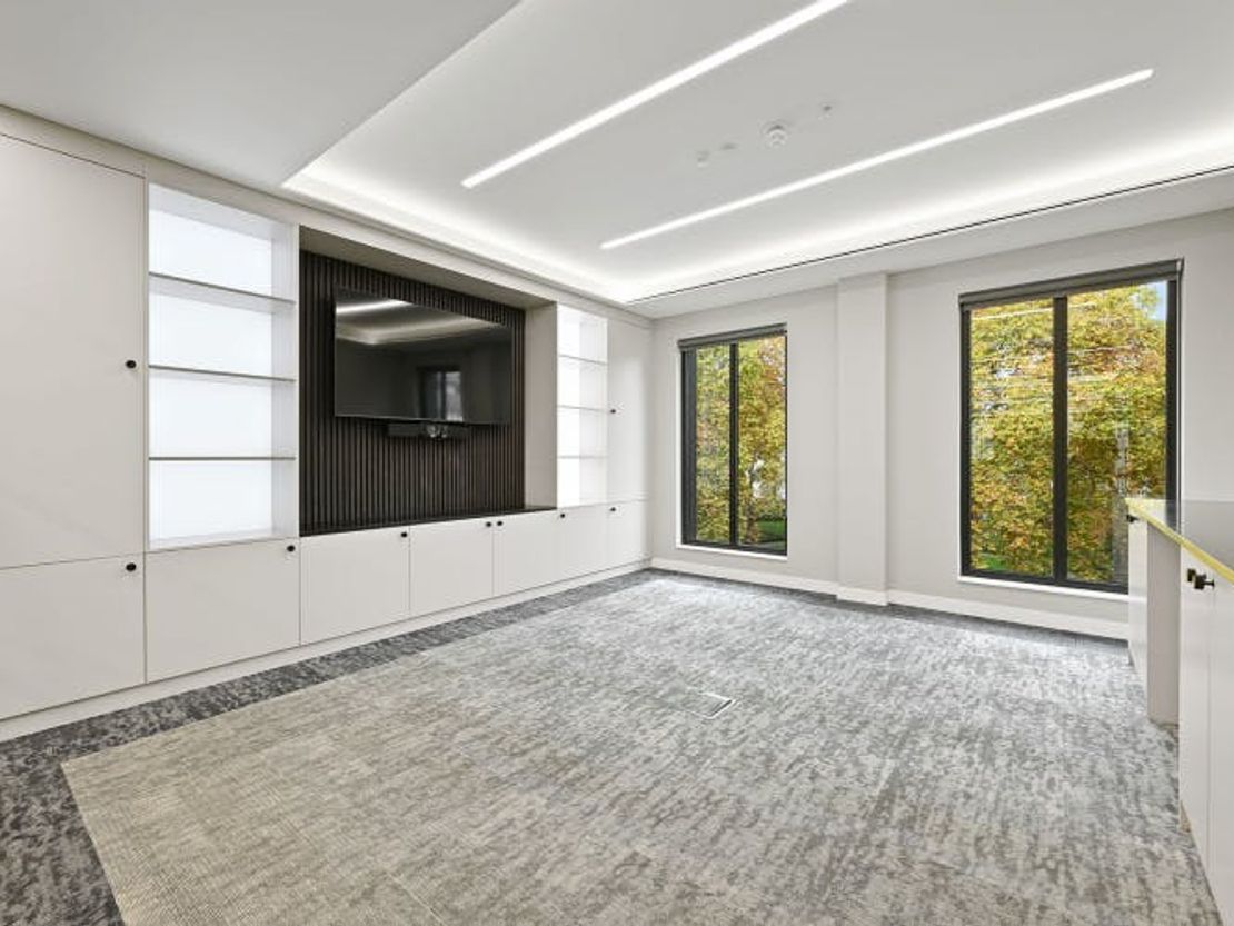 26 St. James's Square, London, SW1Y 4JH