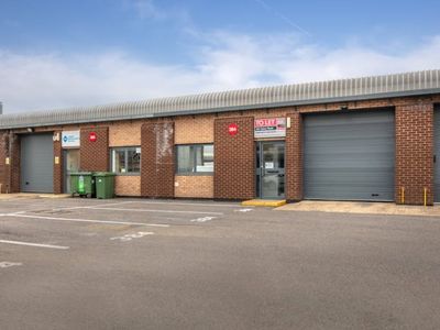 Property Image for 384 Sykes Road, Slough, SL1 4SP