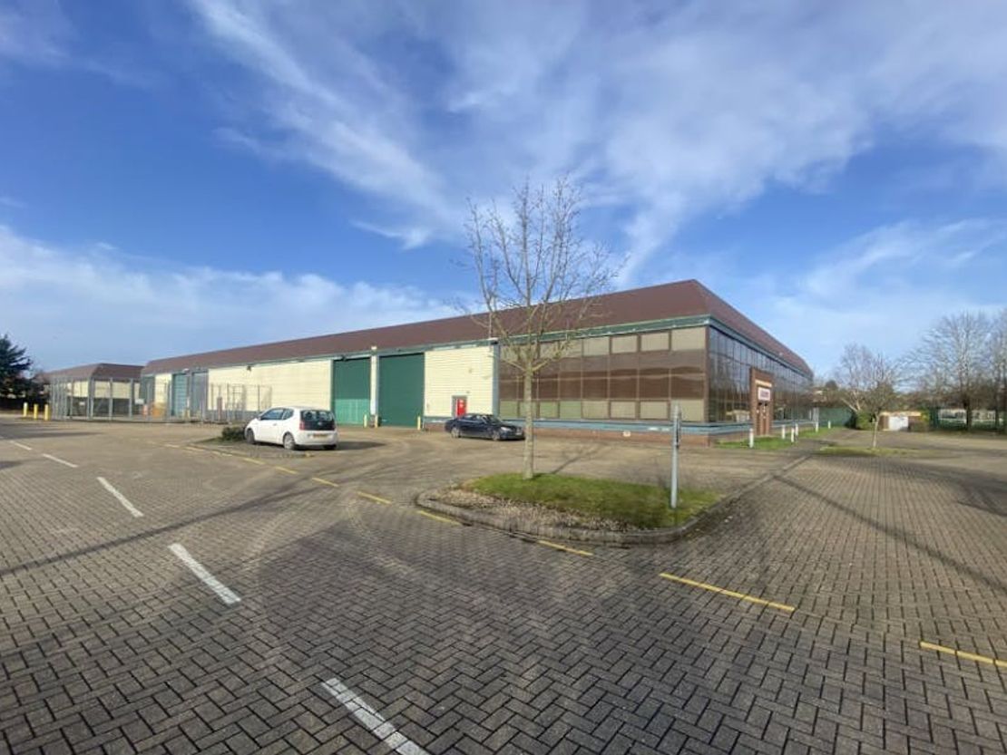 552 Fairlie Road, Slough, SL1 4PY