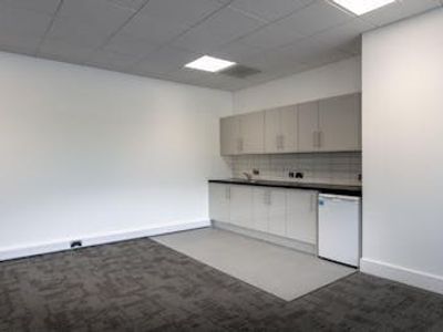 Property Image for 696 Stirling Road, Slough, SL1 4ST