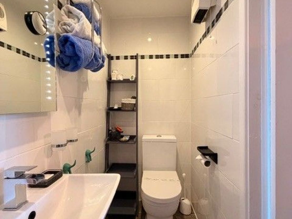 Arthington Hotel, 24 St. Chads Road, Blackpool, FY1