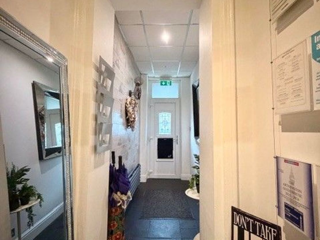 Arthington Hotel, 24 St. Chads Road, Blackpool, FY1