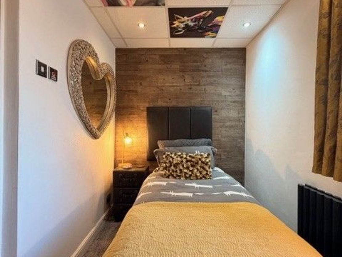Arthington Hotel, 24 St. Chads Road, Blackpool, FY1