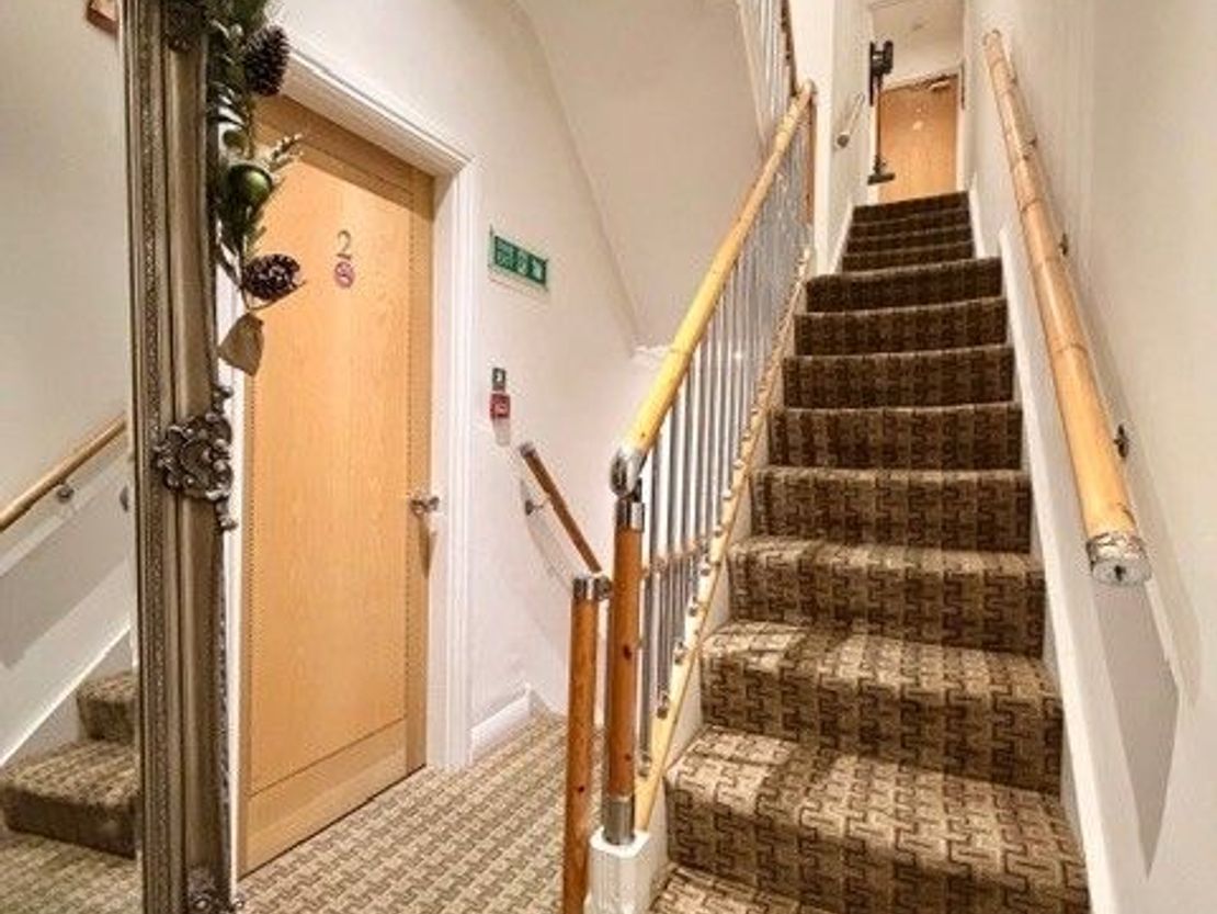 Arthington Hotel, 24 St. Chads Road, Blackpool, FY1