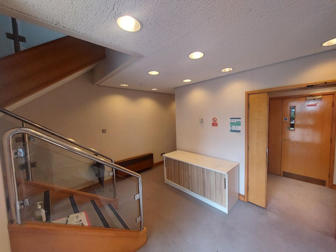Eridge House, Coach & Horses Passage, The Pantiles, Tunbridge Wells, Kent, TN2 5NP