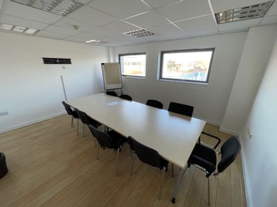 Property Image for Units 8&9 Rose Kiln Lane, Reading RG2 0SN