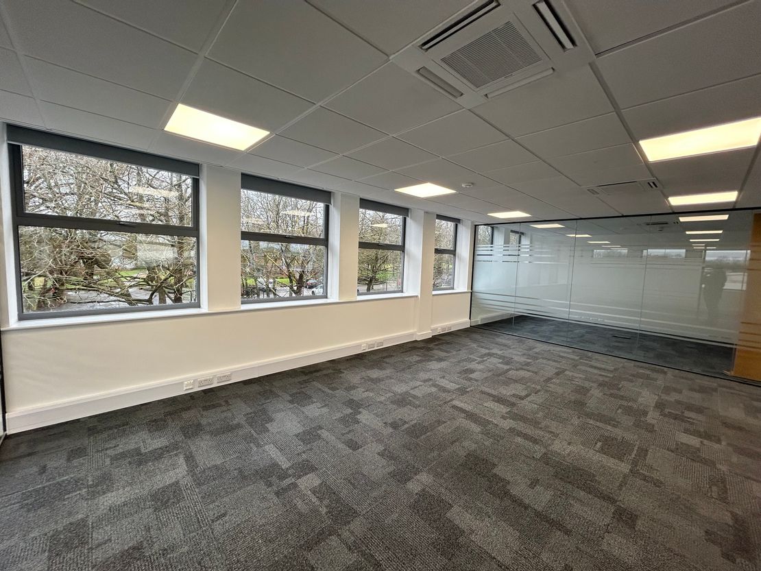 9&10 Lakeview House, Bond Avenue, Mount Farm, Milton Keynes, MK1 1TJ