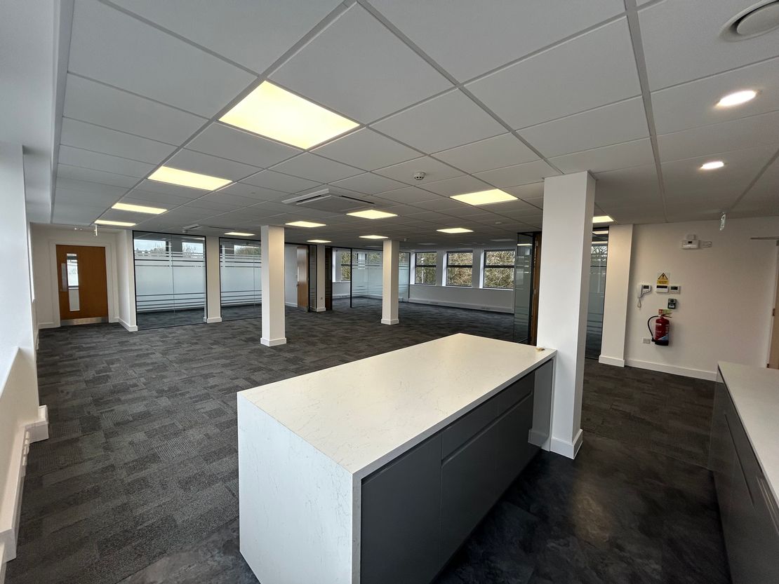 9&10 Lakeview House, Bond Avenue, Mount Farm, Milton Keynes, MK1 1TJ