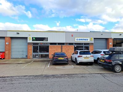 Property Image for 9 Mundells Court, Welwyn Garden City, Hertfordshire, AL7 1EN