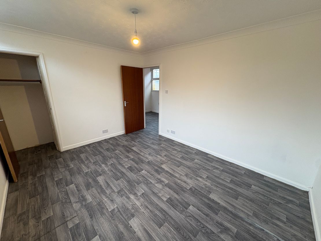 2A Peveril Road, Sholing, Southampton, Hampshire, SO19 2DW