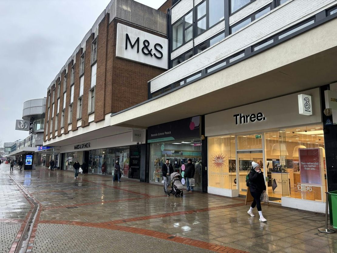 241 Marlowes, Hemel Hempstead, HP1 1BL